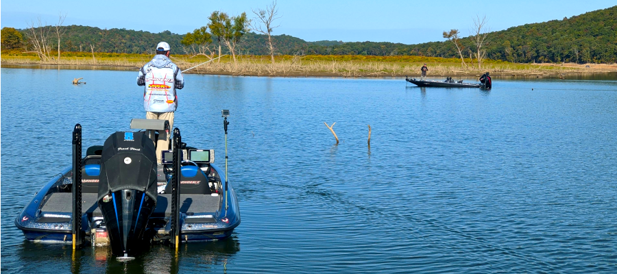 Norfork_Two_boats_for_Solo_Home_banner.png